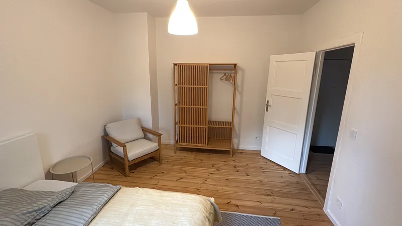 Möbliert & bezugsfertig – stilvolles 1,5-Zimmer-Apartment in ruhiger Top-Lage von Köpenick — photo 1
